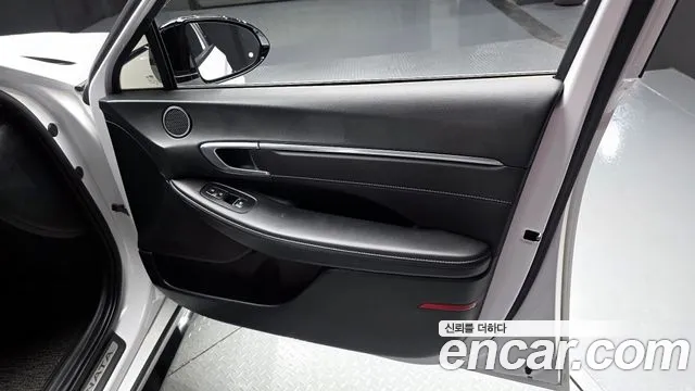 Hyundai Sonata 2023 — фото 14