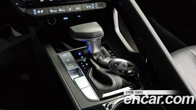 Hyundai AVANTE 2025 — фото 12