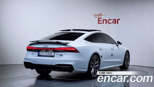 Audi A7 2020 — фото 2