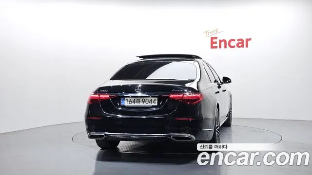 Mercedes-Benz S-Class 2022 — фото 4