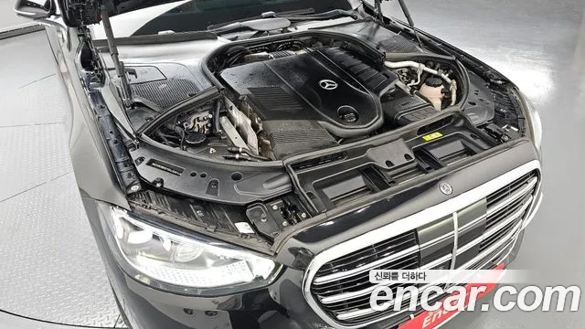 Mercedes-Benz S-Class 2022 — фото 6