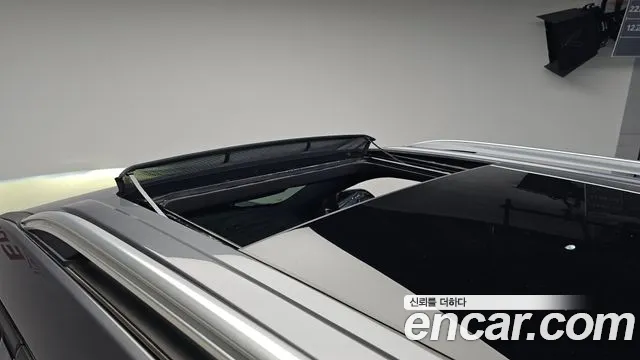 Ford Explorer 2022 — фото 20