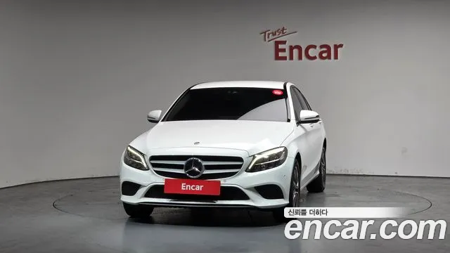 Mercedes-Benz C-Class 2020 — фото 3