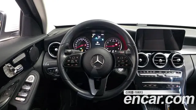 Mercedes-Benz C-Class 2020 — фото 19