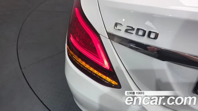 Mercedes-Benz C-Class 2020 — фото 9
