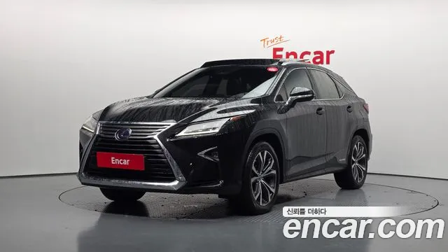 Lexus RX 2019 — фото 1