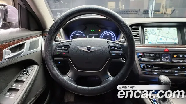 Hyundai Genesis 2016 — фото 14