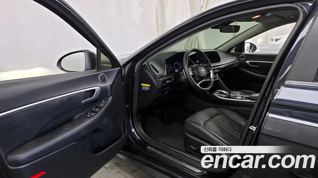 Hyundai Sonata 2020 — фото 10