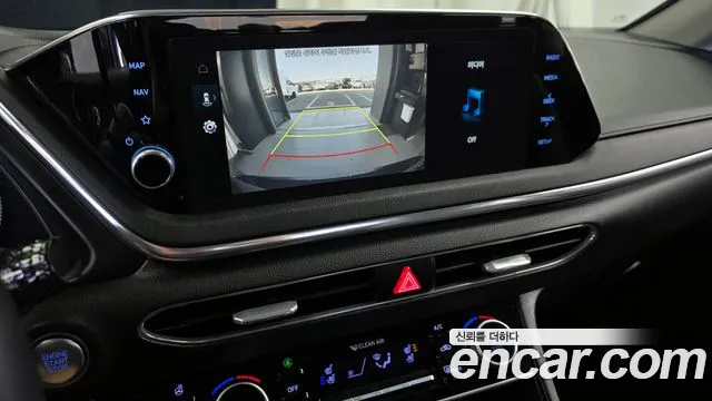 Hyundai Sonata 2020 — фото 15
