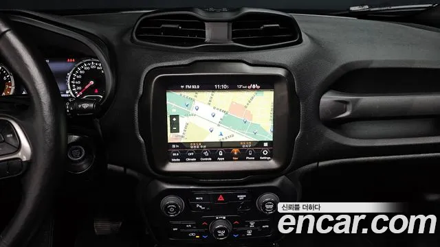 Jeep Renegade 2022 — фото 20