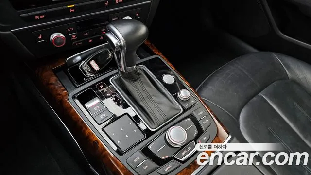 Audi A7 2014 — фото 9