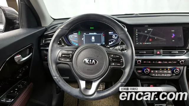 Kia Niro 2020 — фото 13