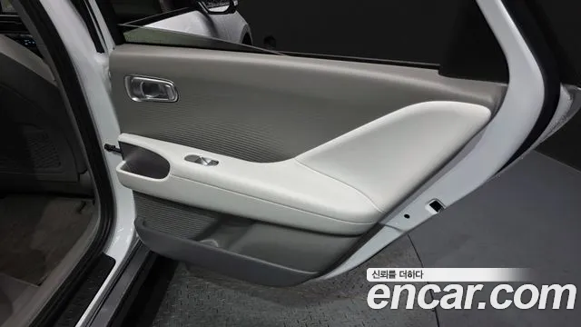 Hyundai Ioniq6 2023 — фото 15