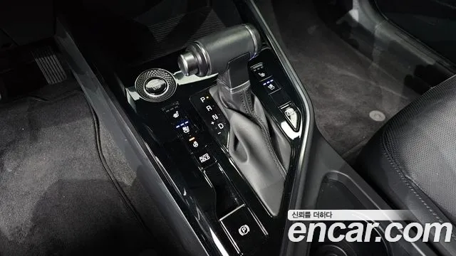 Kia Niro 2022 — фото 12