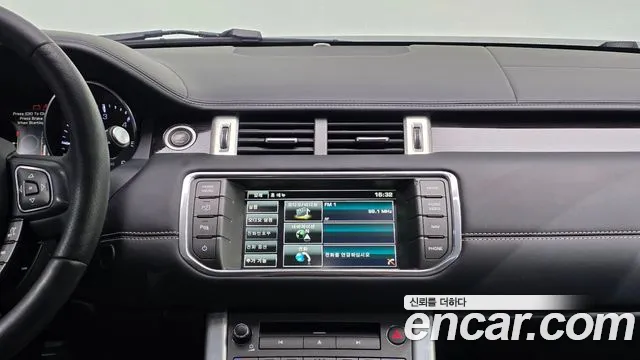 Land Rover Range Rover Evoque 2015 — фото 14