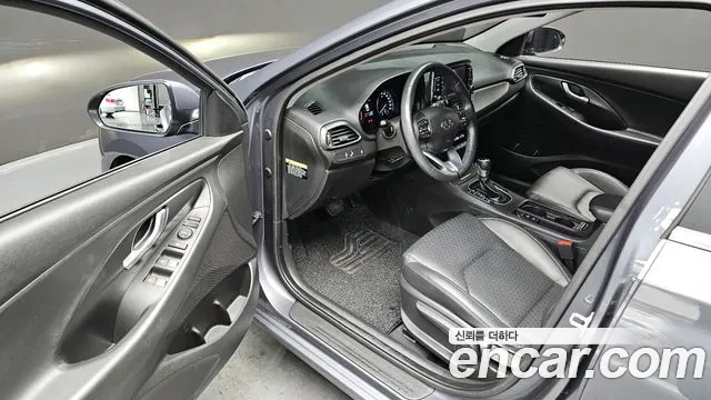 Hyundai i30 2018 — фото 12
