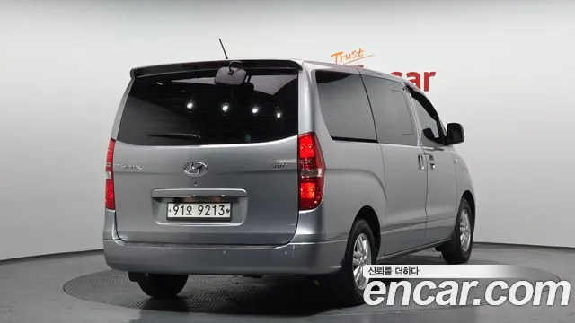 Hyundai Starex 2016 — фото 2