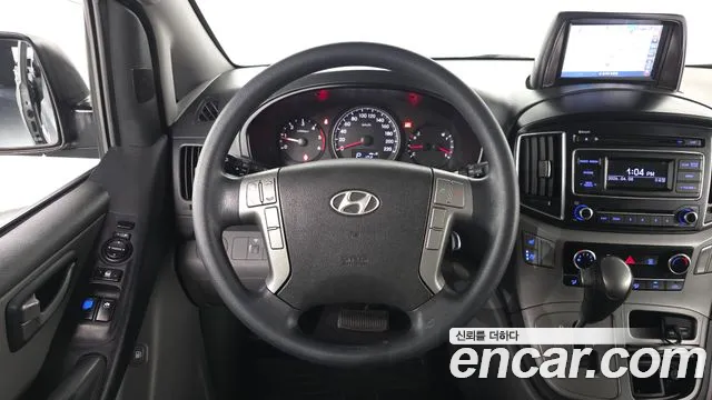 Hyundai Starex 2016 — фото 13