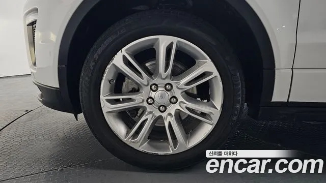 Land Rover Range Rover Evoque 2018 — фото 4
