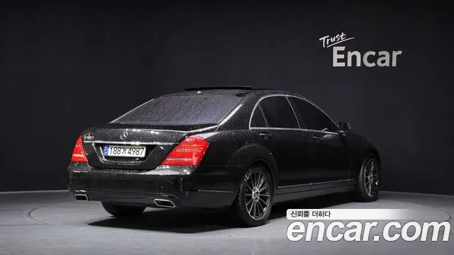 Mercedes-Benz S-Class 2010 — фото 2