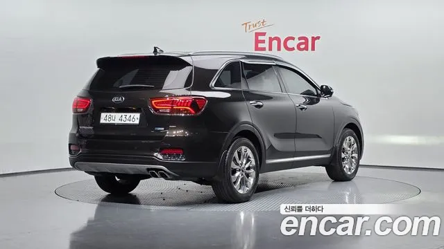 Kia Sorento 2019 — фото 2