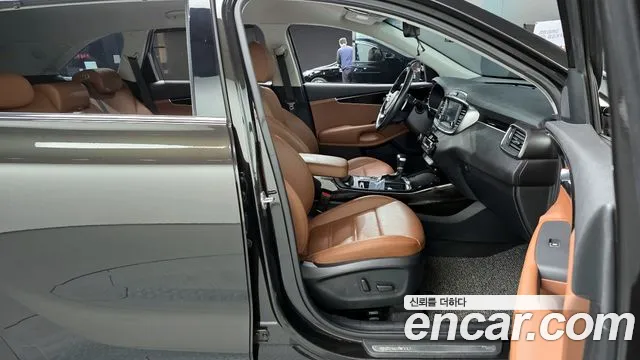 Kia Sorento 2019 — фото 11