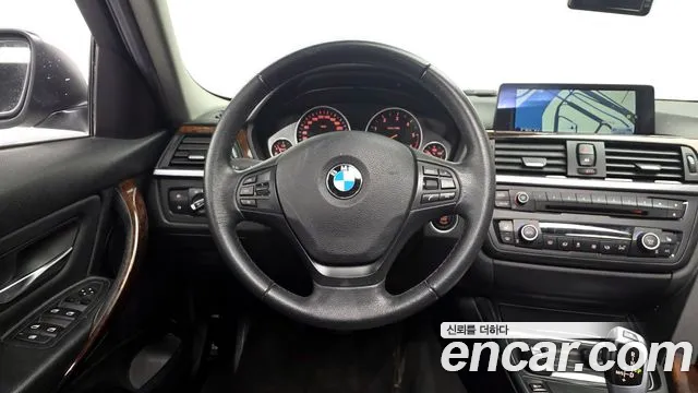 BMW 3-Series 2015 — фото 12