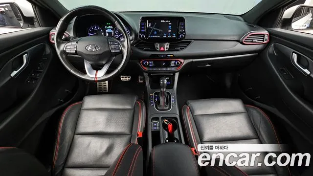 Hyundai i30 2018 — фото 7