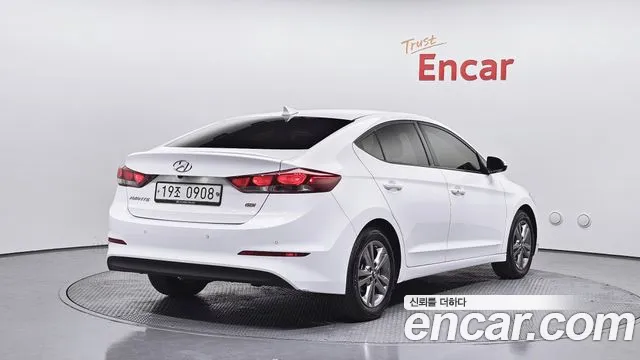 Hyundai AVANTE 2016 — фото 2