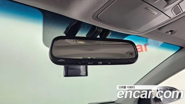 Hyundai AVANTE 2016 — фото 19