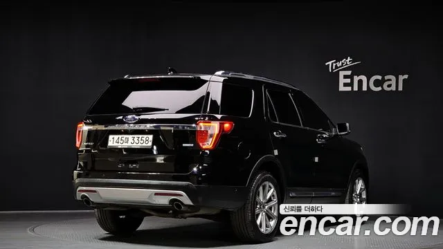 Ford Explorer 2017 — фото 2