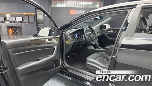 Hyundai Sonata 2015 — фото 12