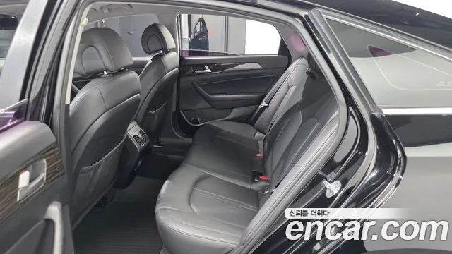 Hyundai Sonata 2015 — фото 15