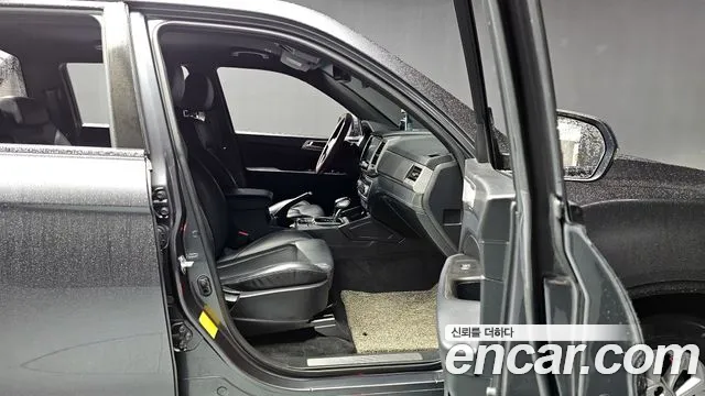 KG_Mobility_Ssangyong Rexton 2019 — фото 11