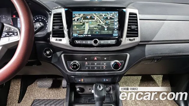 KG_Mobility_Ssangyong Rexton 2019 — фото 12