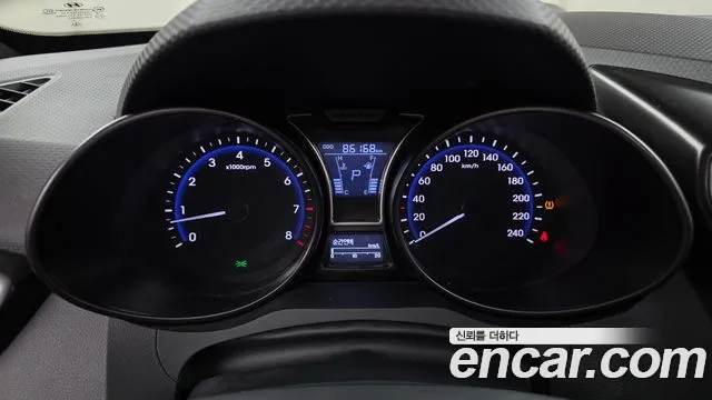 Hyundai Veloster 2015 — фото 11