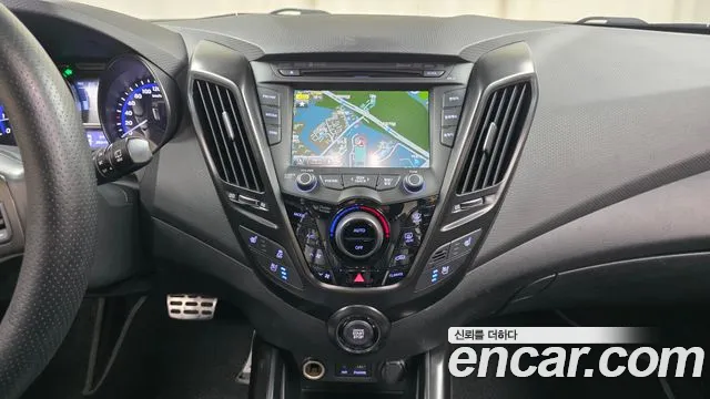 Hyundai Veloster 2015 — фото 20