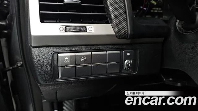 KG_Mobility_Ssangyong Rexton 2019 — фото 18