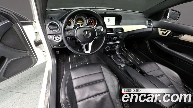 Mercedes-Benz C-Class 2013 — фото 7