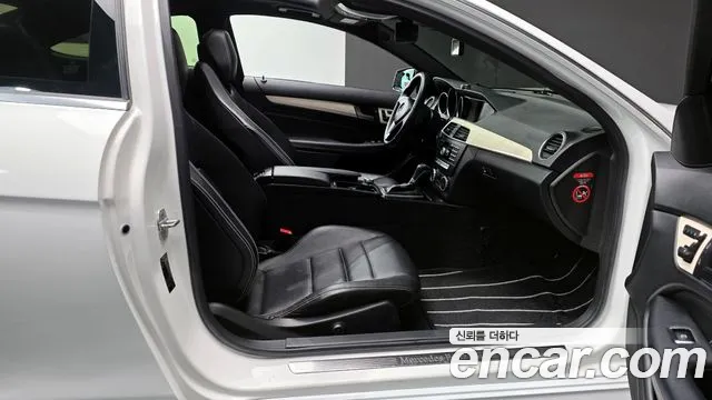 Mercedes-Benz C-Class 2013 — фото 11