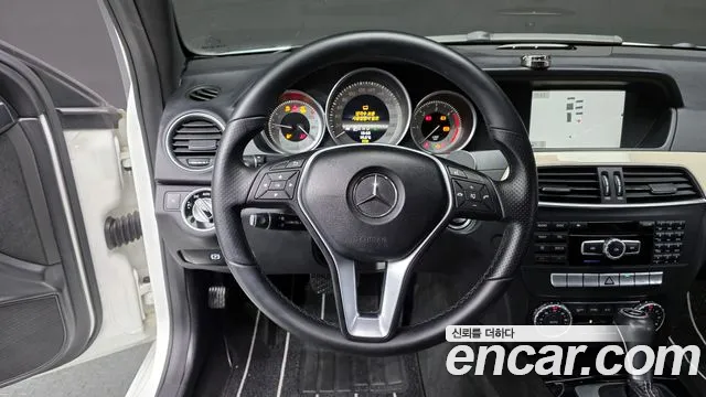 Mercedes-Benz C-Class 2013 — фото 13