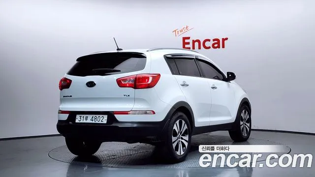 Kia Sportage 2012 — фото 2