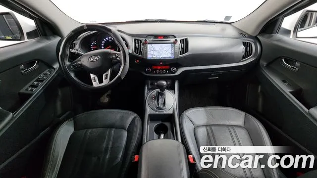 Kia Sportage 2012 — фото 10