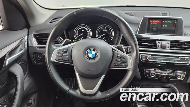 BMW X1 2018 — фото 14