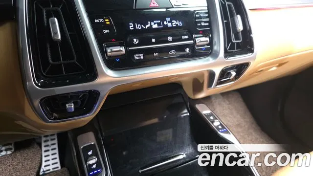 Kia Sorento 2022 — фото 20