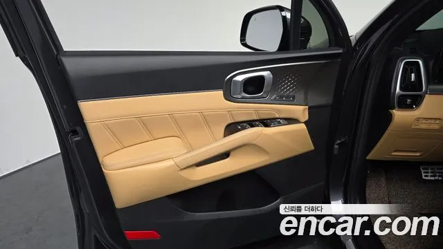 Kia Sorento 2022 — фото 13