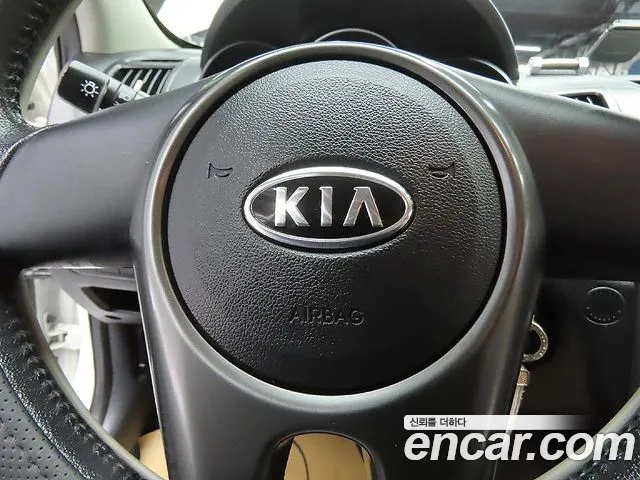 Kia Porte 2012 — фото 16