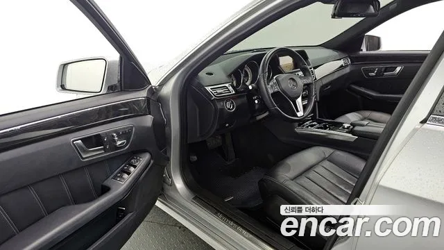 Mercedes-Benz E-Class 2014 — фото 10