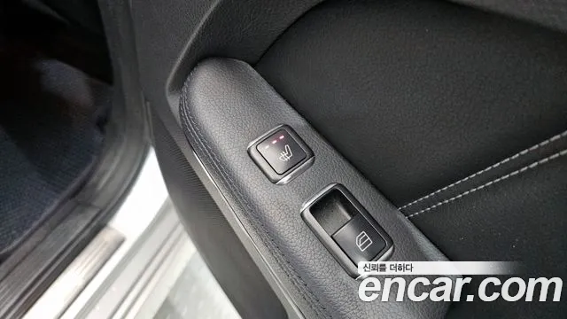 Mercedes-Benz E-Class 2014 — фото 19