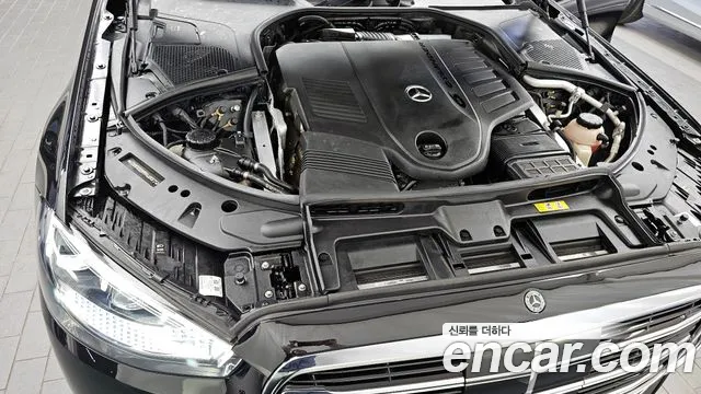 Mercedes-Benz S-Class 2022 — фото 6